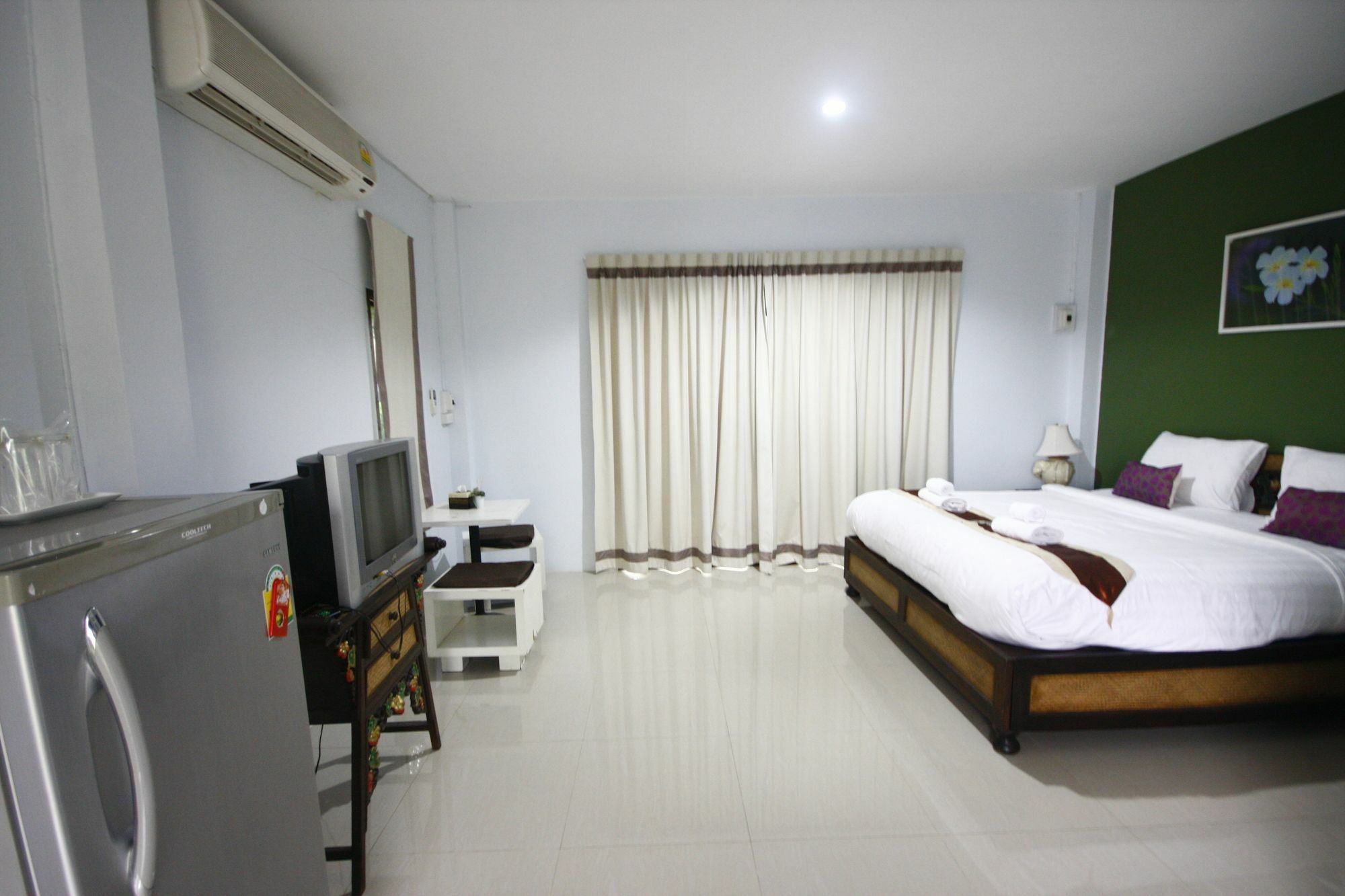 Long Lake Resort Çonburi Dış mekan fotoğraf