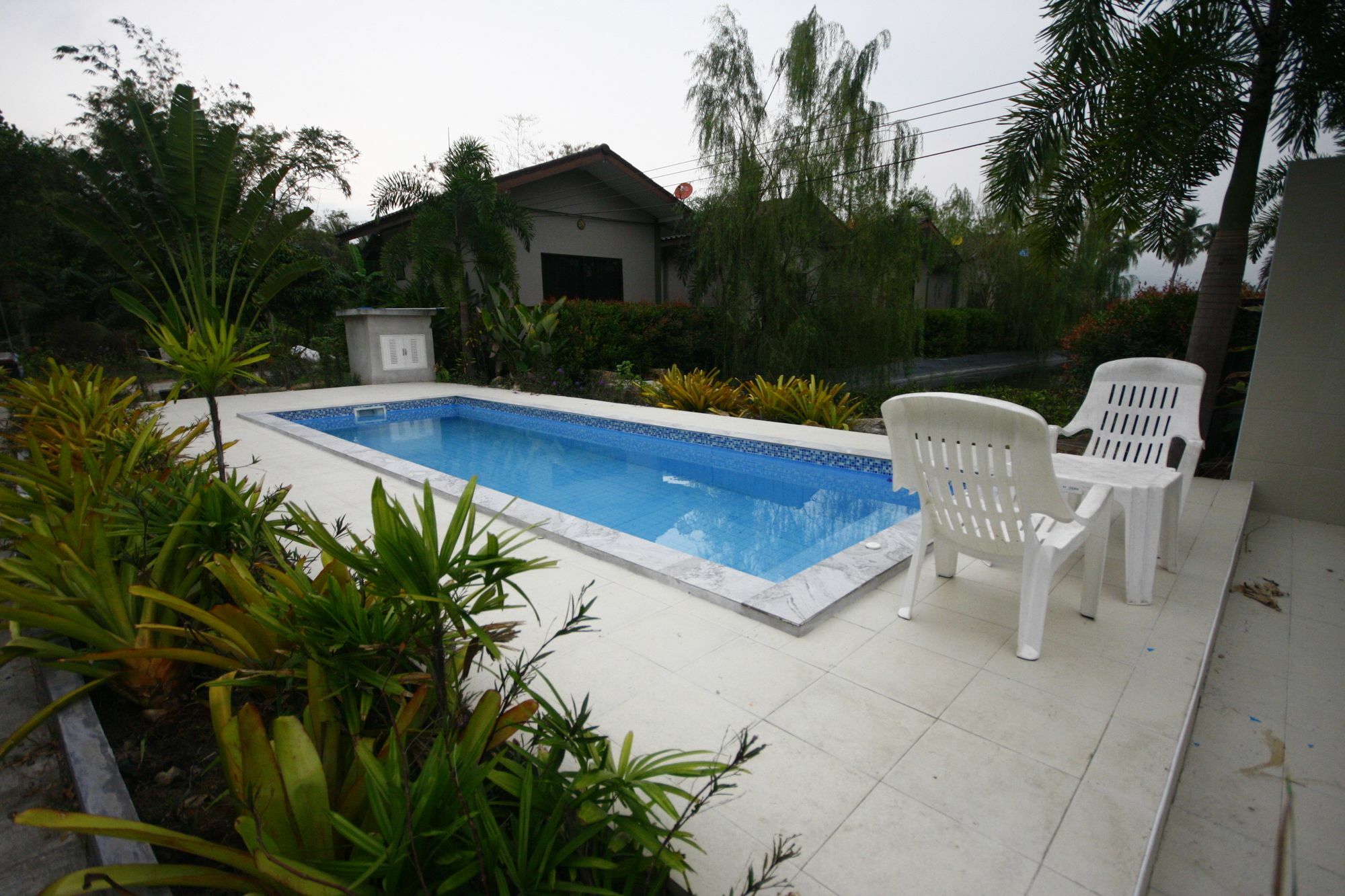 Long Lake Resort Çonburi Dış mekan fotoğraf