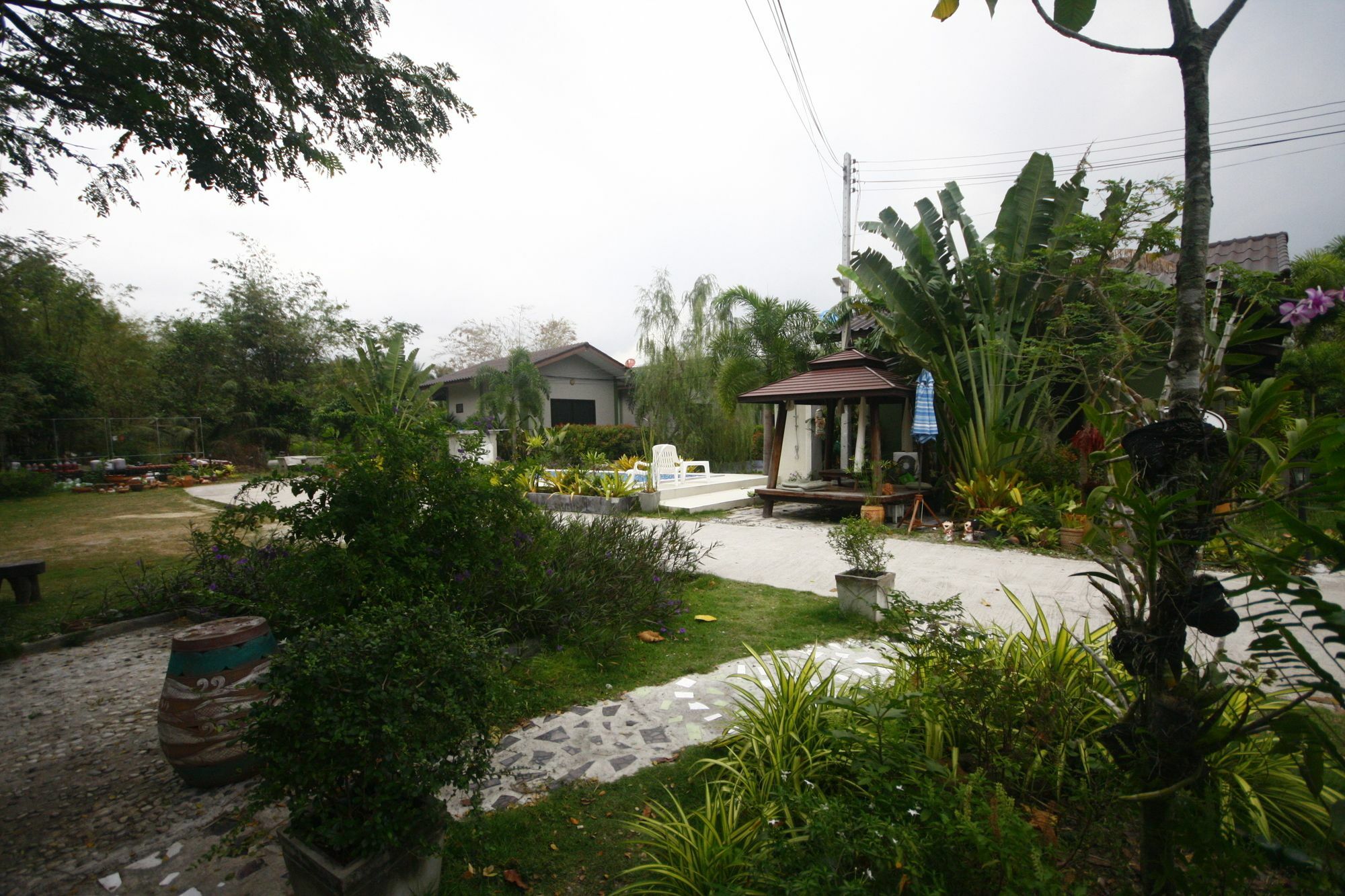 Long Lake Resort Çonburi Dış mekan fotoğraf
